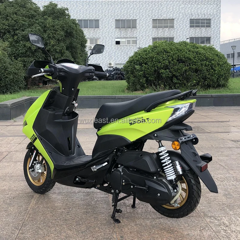 China Wuxi Factory 125cc Gas Moto Scooter Adult Motorcycle Wholesale