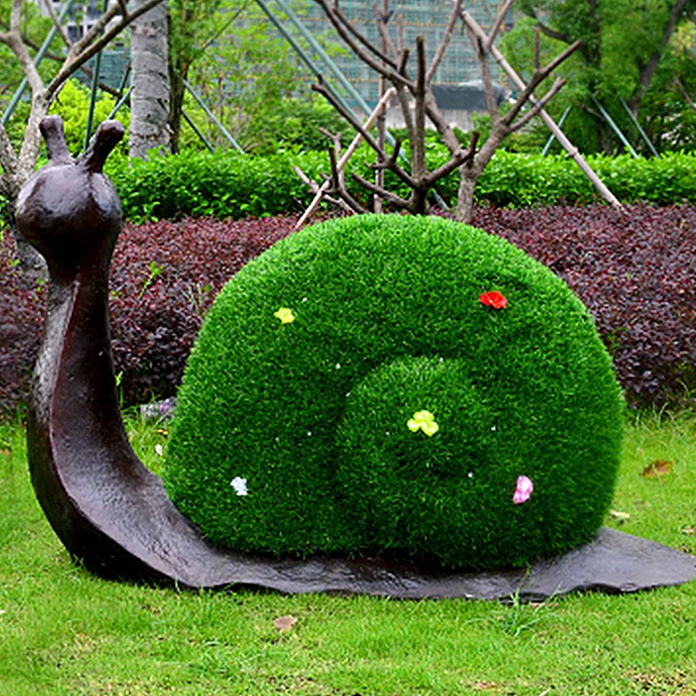 Life-Size Snail Statue Resin Fiberglass Animal Sculpture for Zoo and Park Decor for Outdoor Playground Home Wall Decoration