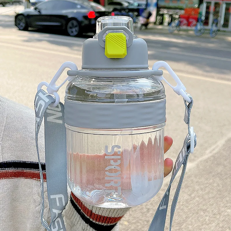 Outdoor sports kettle Portable plastic cup Fitness student bucket