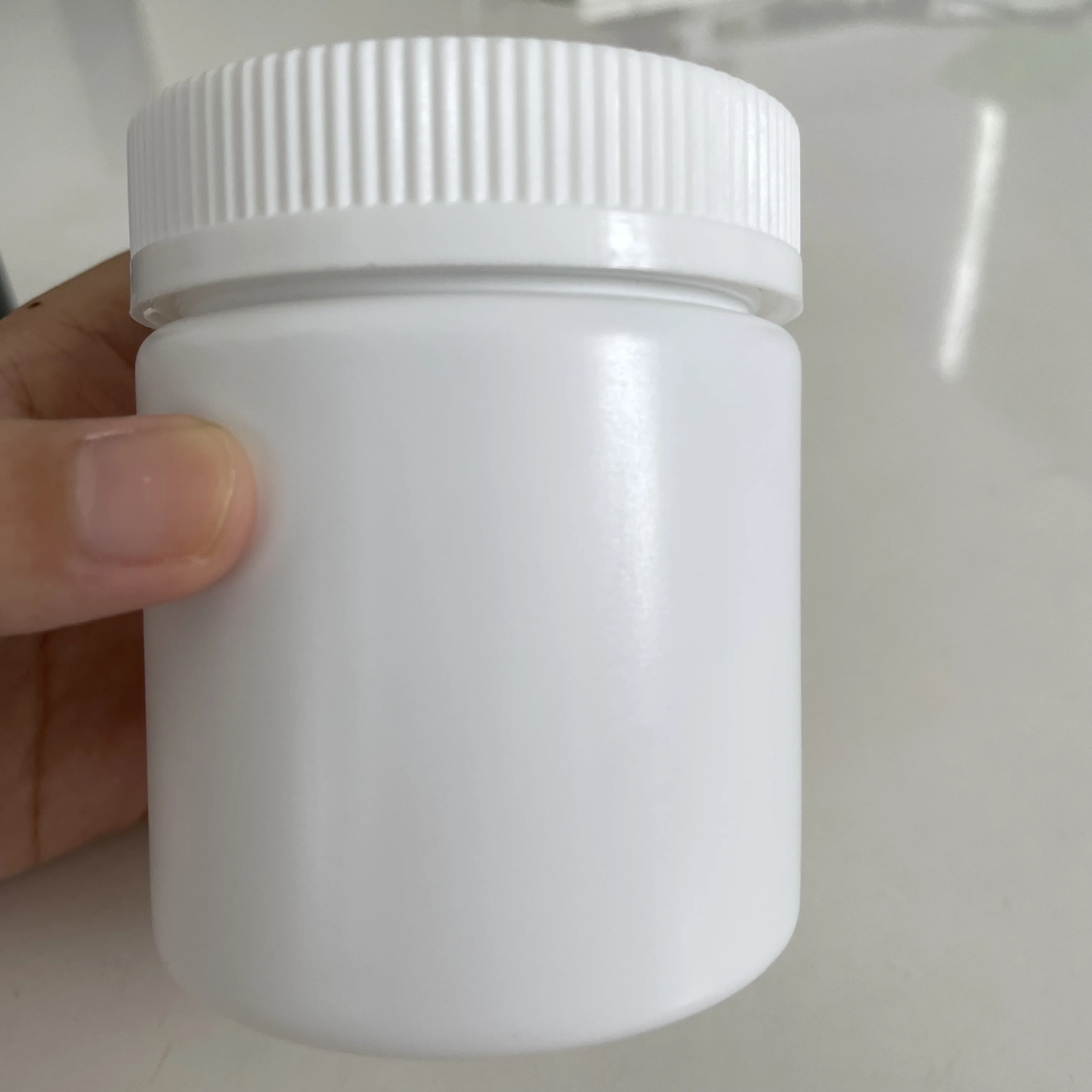 Pill jar Plastic  Bottle Empty Reagent Bottle Chemical Containers with Caps for Liquid Solid Powder Medicine 200ml