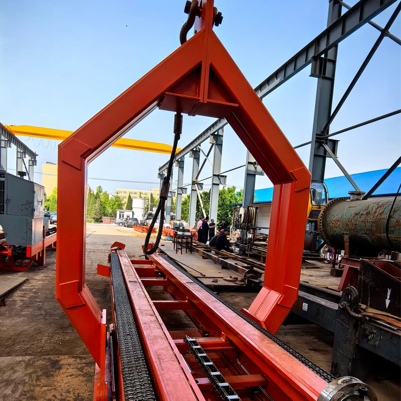 Heat exchanger bundle extractor for dismantling tube bundles, 6.0 meters long, bundle weight up to 30 tons