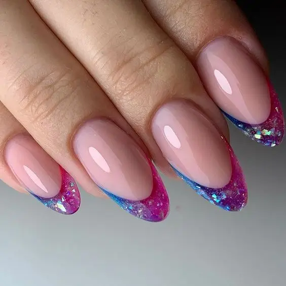 Iridescent Instant Nails Holographic French False Nails Oval Short Salon Nail Art Tips Rainbow Manicure Material