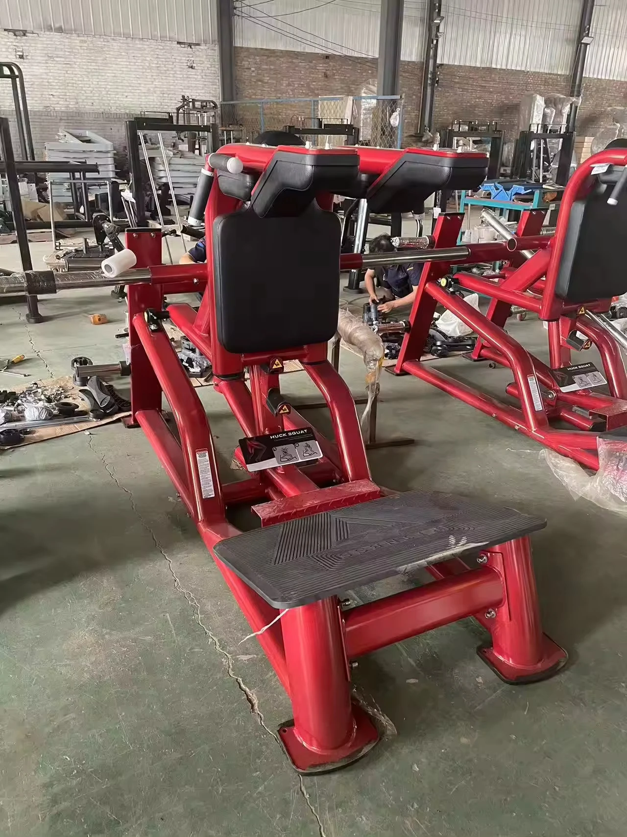 Factory Supply Commercial Strength Training Home Gym V Squat Fitness Machines Super Squat Sports Equipments