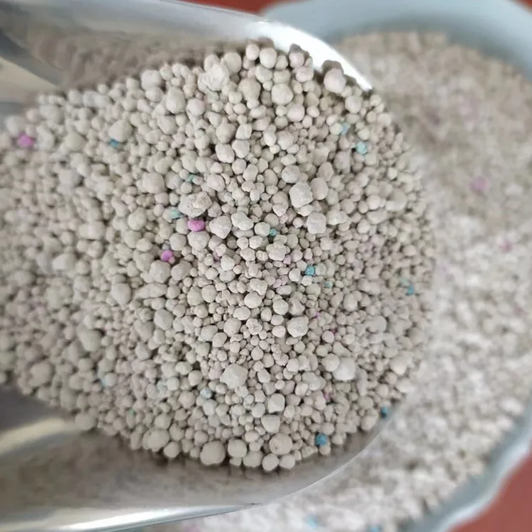 Pet Products 100% Natural Clumping Cat Litter Bentonite Cat Sand For Cat