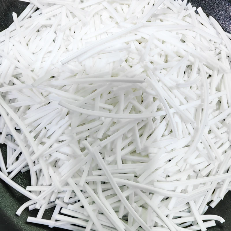 Catalytic catalyst ZSM-5 for refine oil from scrap tire