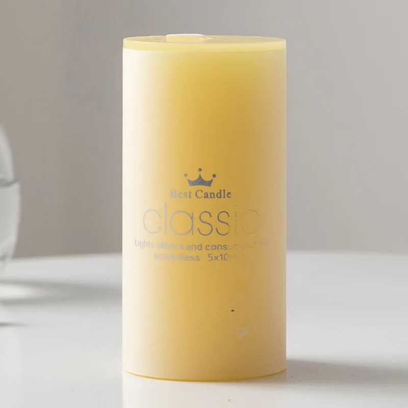 Wholesale Designer Relaxing Luxury Crystal Aromatherapy Candle Soy Wax Custom Pillar Candle