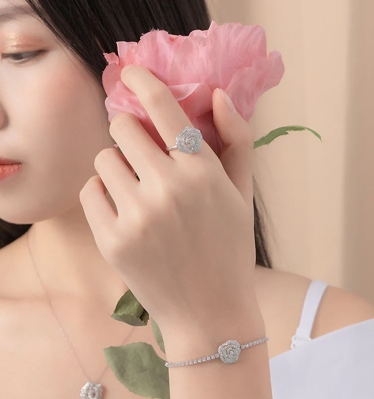 FFT 18k white gold natural diamond jewelry Circle budding flower initial rings