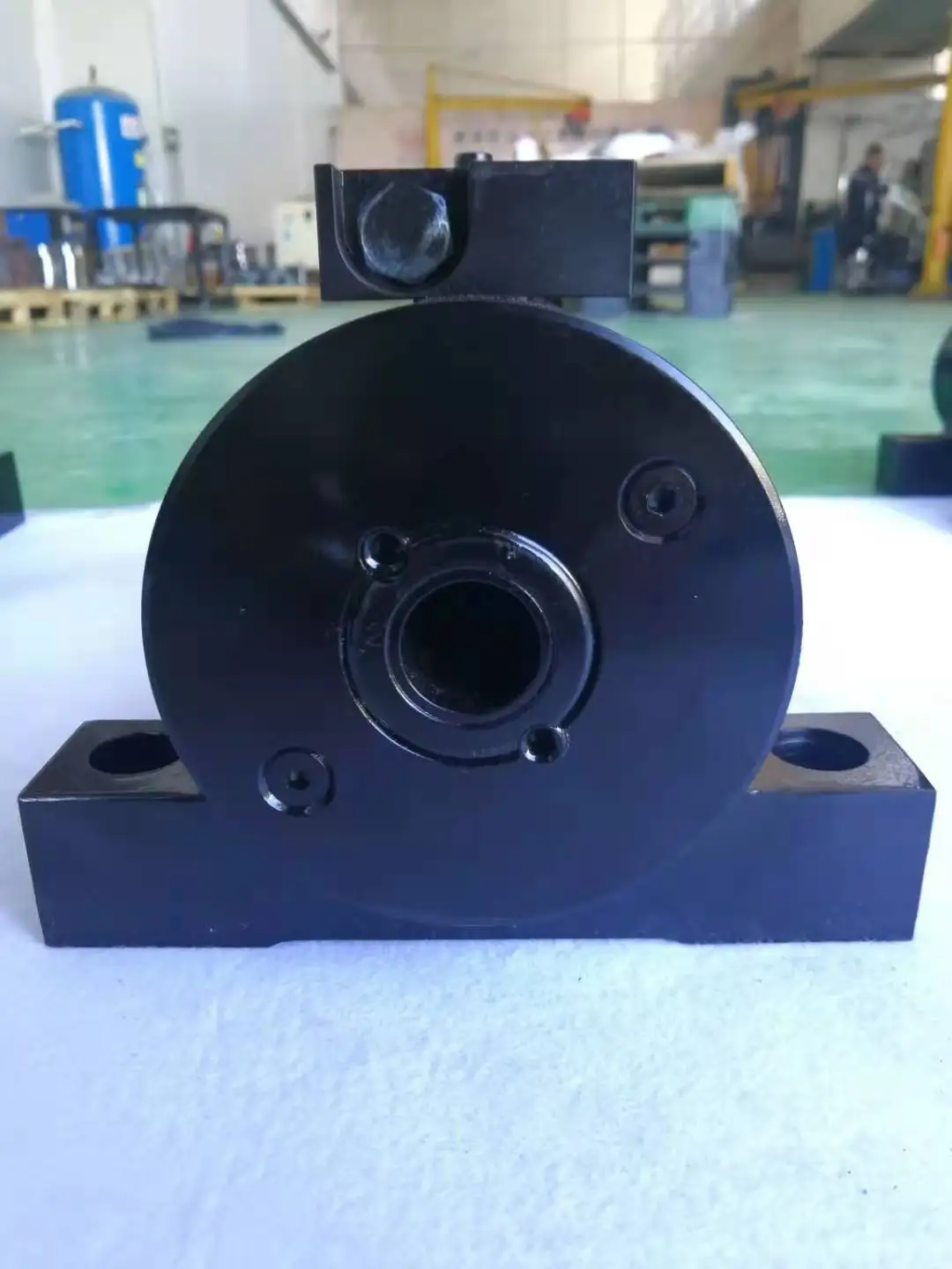 Weihai Diyi в наличии L30-25-M-FT-180-S1-C-H горно-шахтного оборудования Используют Гидравлический роторный привод готово к