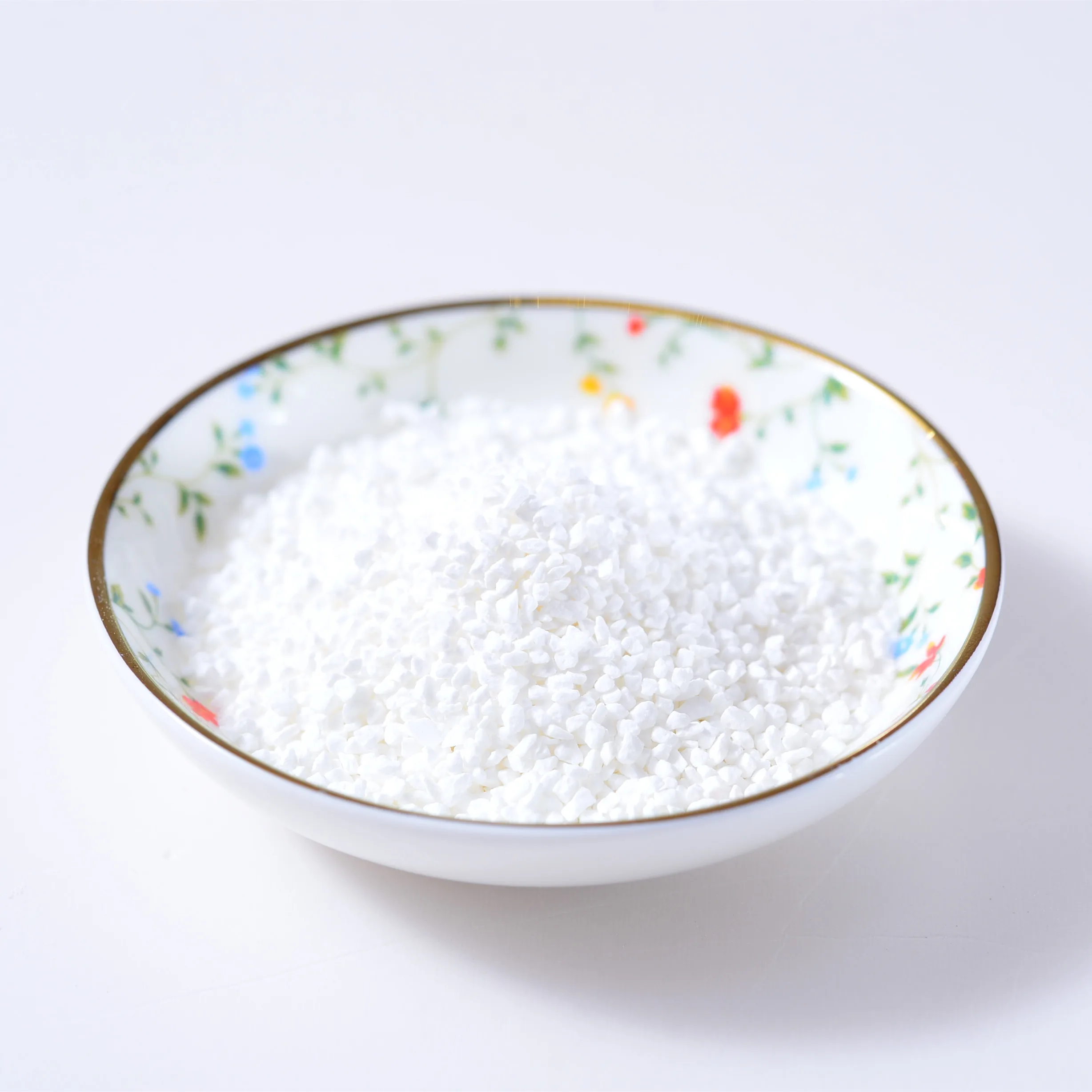 LC240717E Chlorine Manufacturer 8-30 Mesh Chlorine Granules For Swimming Pool