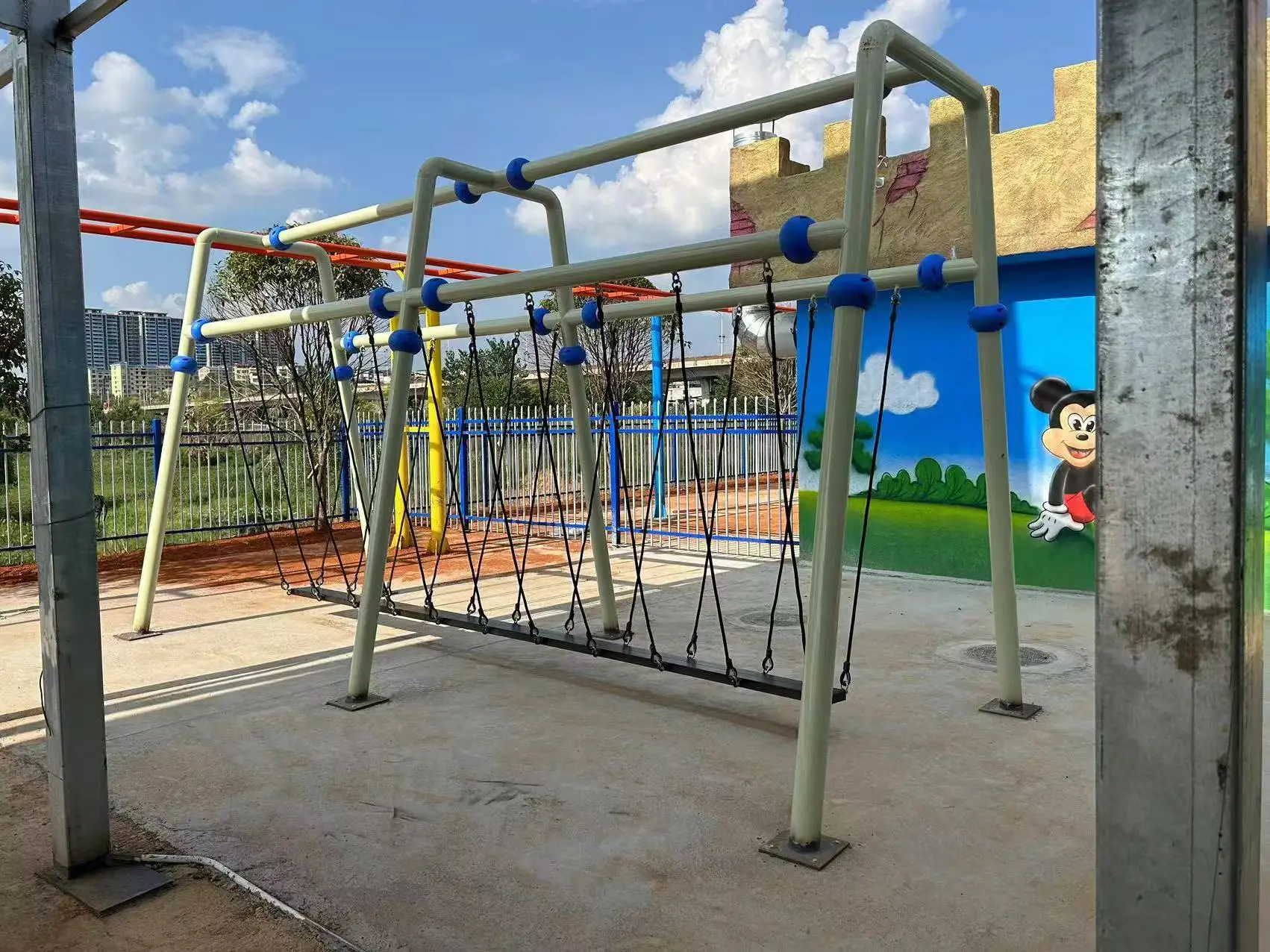Thrill Funfair Swing Tower Ride Durable Steel Metal Indoor/Outdoor Amusement Park Attractions Home Daycare Garden Playhouse