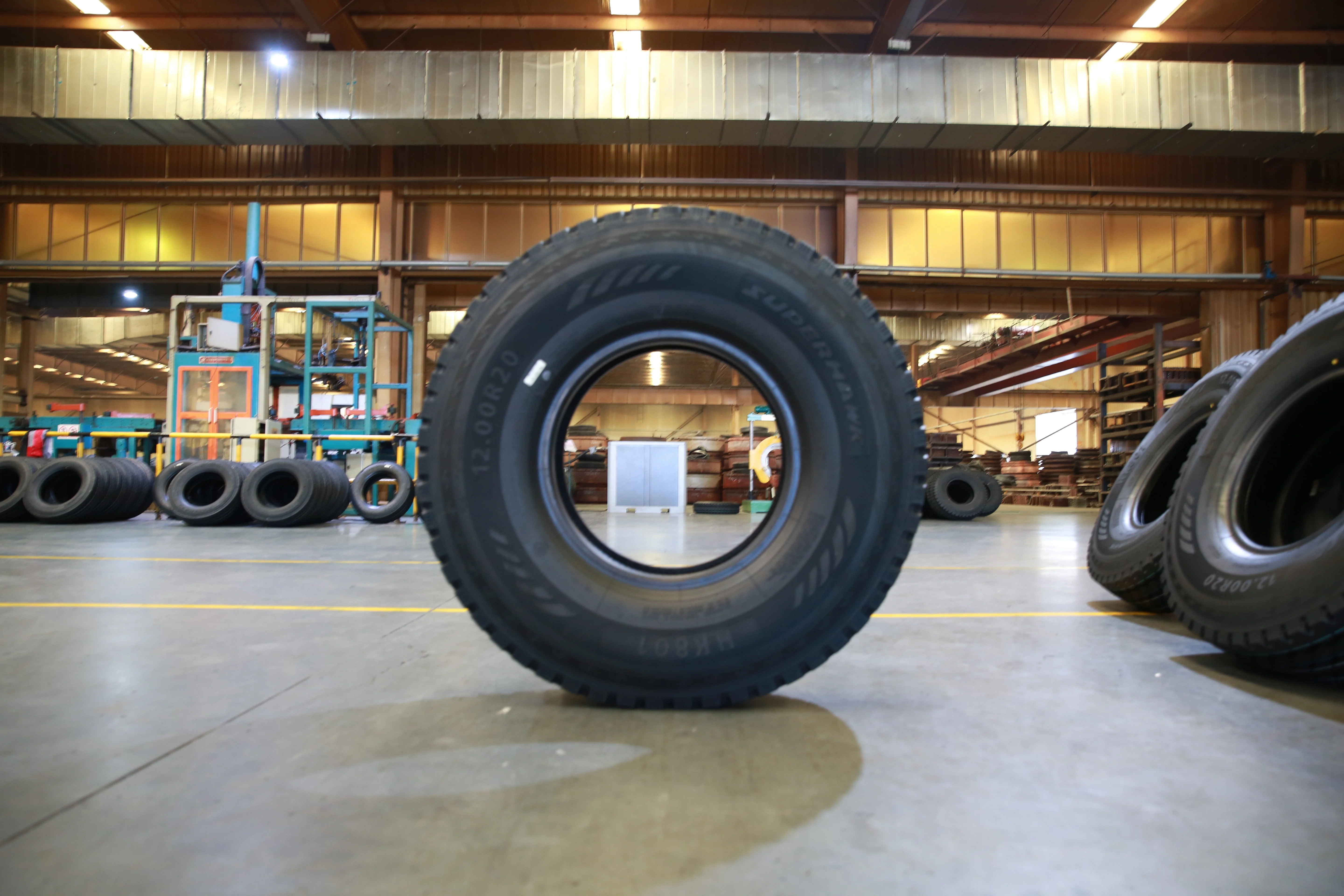 295/80r22.5 315/80r22.5 11.00r20 всех размеров все позиции Премиум грузовых шин/горно-шахтного sunote представляют