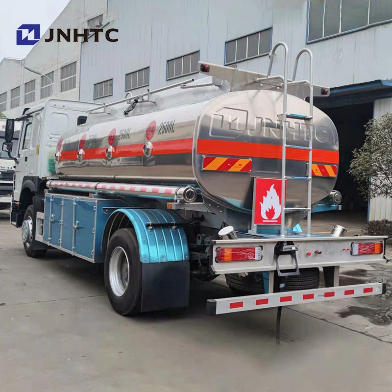 Купить sinotruk howo маленький 4x2 6 колесный 10cbm реактивный топливный Автоцистерна из алюминиевого сплава с дозатором