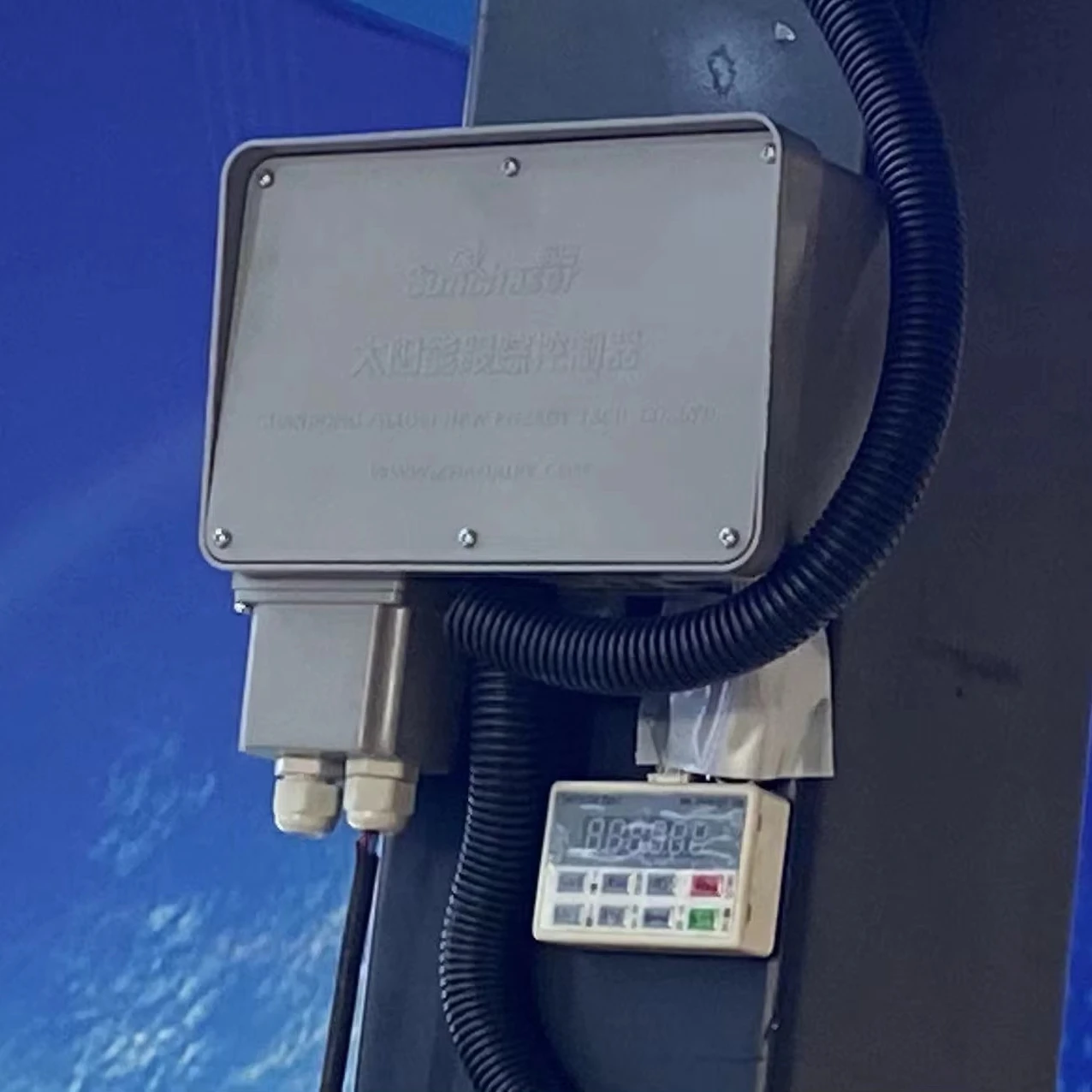 Hot sale Solar Tracker 6KW Hot Selling Low Price Automatic Solar Tracker Sun Power Dual Axis 8 Panels solar tracker dual axis