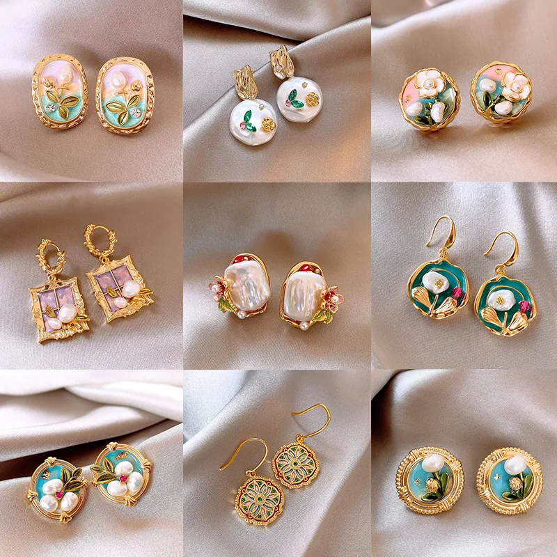 Retro Bridal Pearl Puddles Earrings Oil Painting Luxury High-Grade Colored Glaze Baroque Natural Pearl Vintage Emerald Earrings