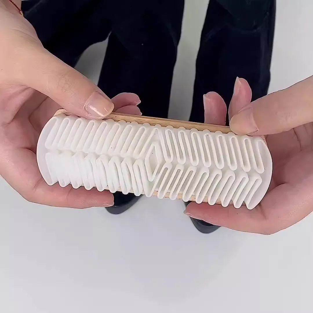 Wholesale Solid Wood  Raw Rubber Cleaning Shoe Brush Velvet Leather Suede Snow Boots Shoe Brush