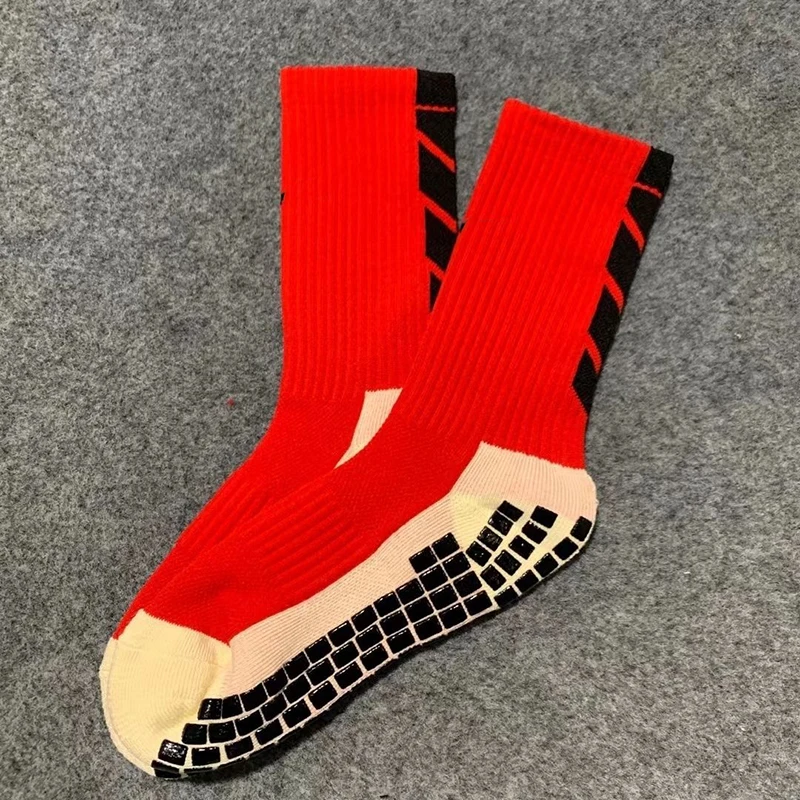 Wholesale anti-slip soccer socks custom logo non-slip soccer sock mens sports football ankle grip socks cotton high quality