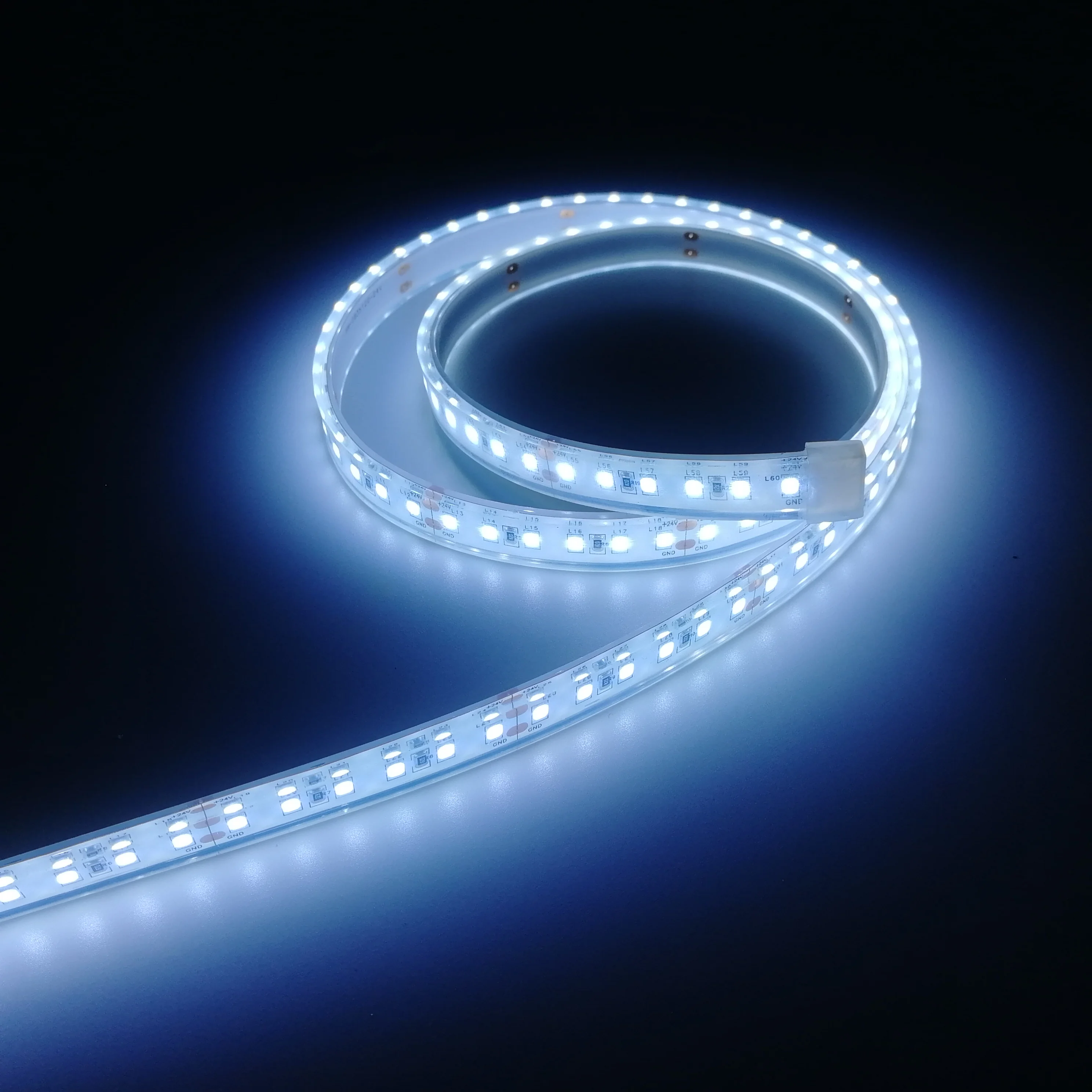 2835-120 6000K IP68 (4)