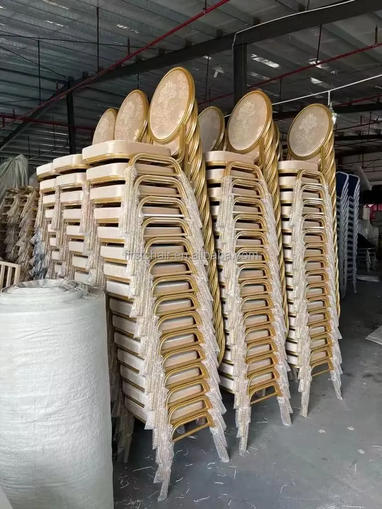 Modern Style Stackable Banquete Chair for Events for Weddings Conferences and Parties Cheap Hotel Furniture with Back Flower