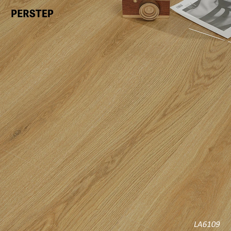 8mm 12mm Class 33 German New Technology High Gloss Waterproof Hdf Laminated Floor/Piso Laminado/Laminate Flooring
