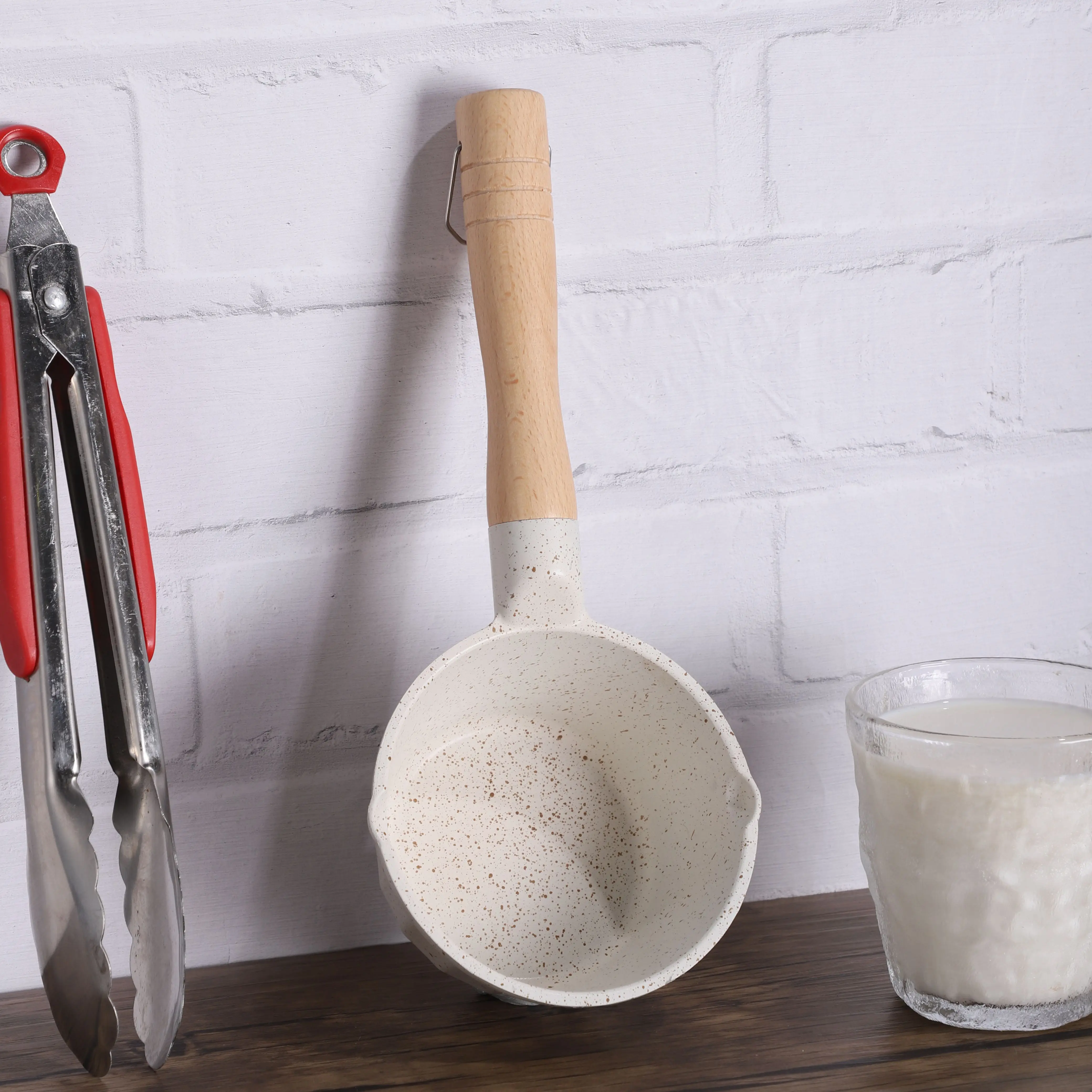 Manufactory Direct Boil Soup Heat Utensil Electromagnetic Induction White Small Milk Pot