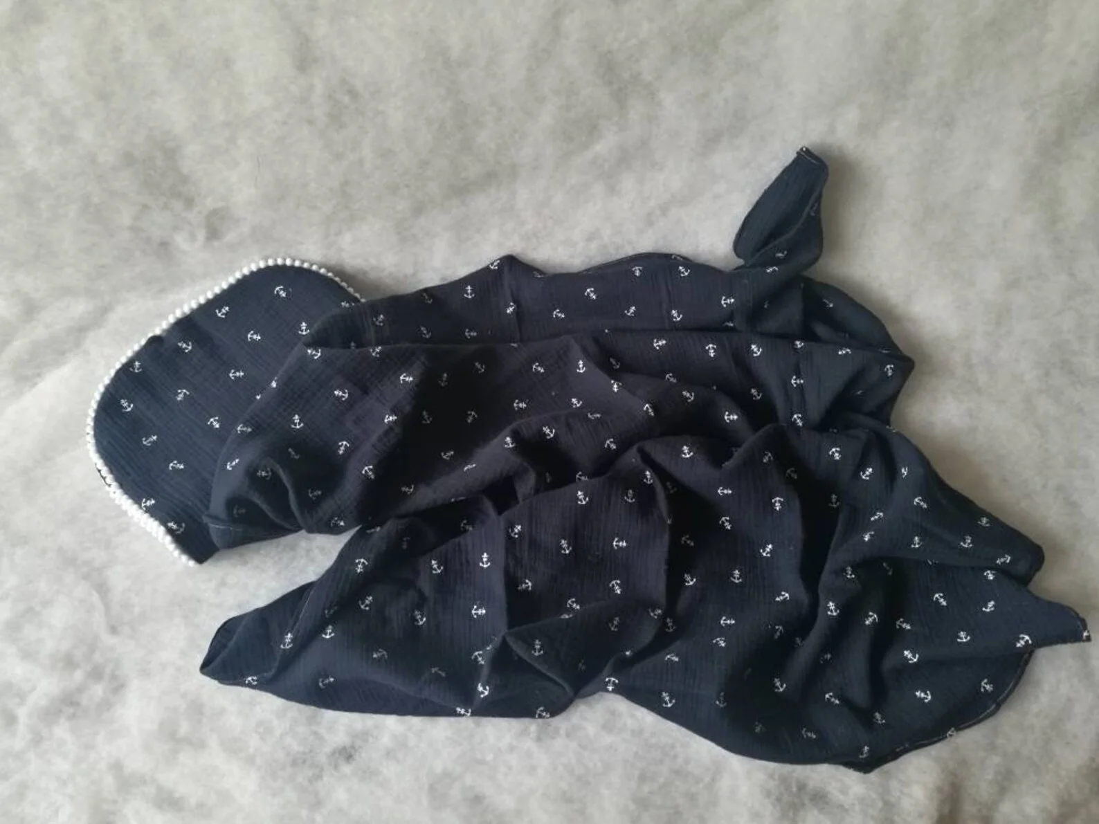 Custom Soft Print Anchor 100*100cm Double Gaze Cotton Blue Pompom Muslin Swaddle Wrap Blanket Gift for Infant Newborn