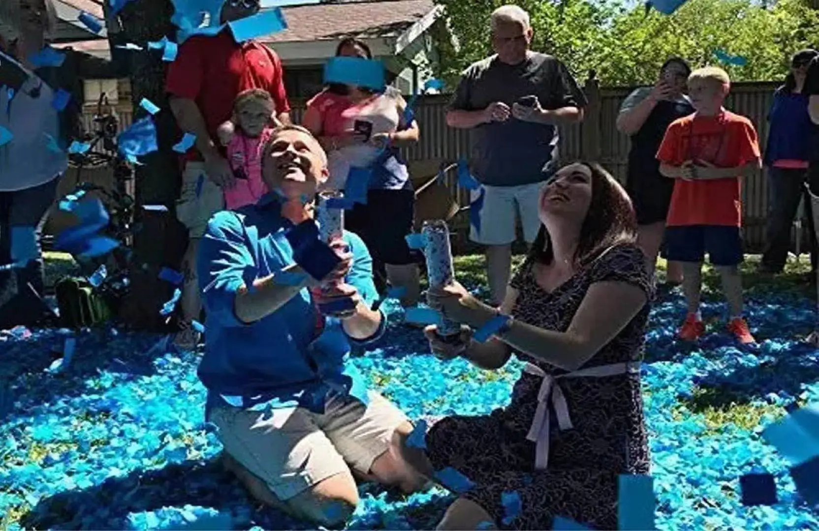 30cm wholesale facorty supply Gender Reveal baby pink and baby blue confetti and powder cannon