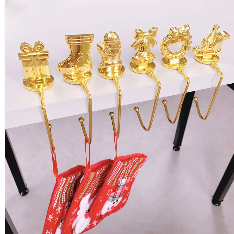 Hot selling Christmas sock hooks metal fireplace sock pendants snowflake Christmas hooks factory stock direct sales