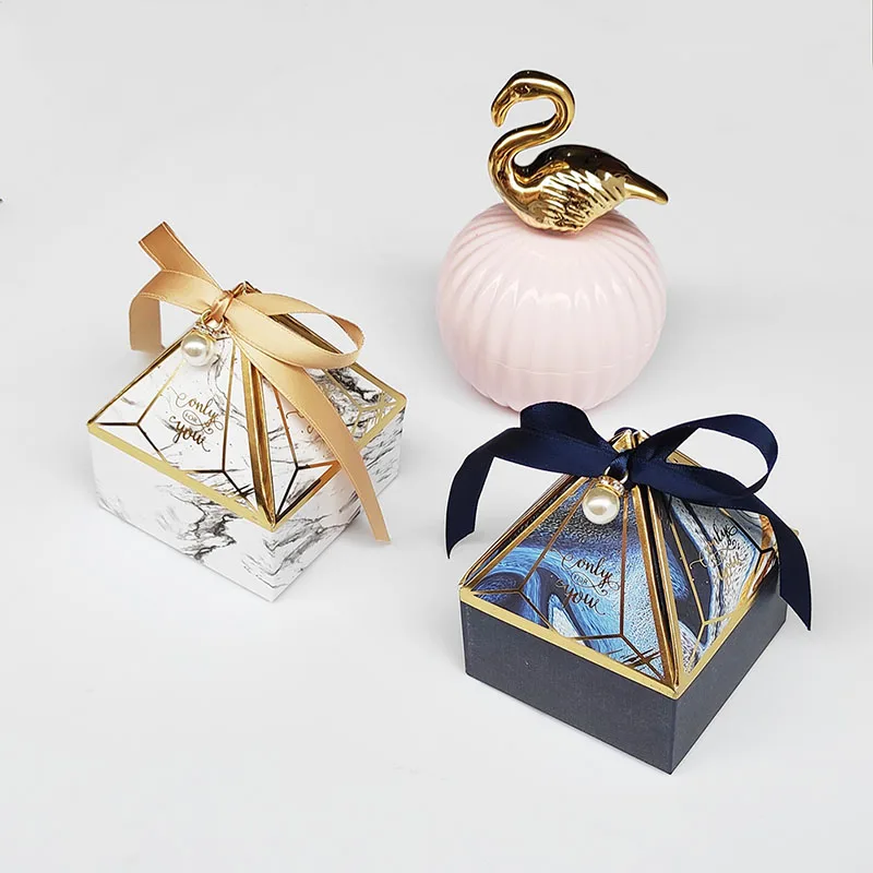 New Paper Gift Box Gem Tower Candy Box with Ribbon Bead Wedding Favor Decoration Baby Shower Packaging Event & Party Supplies