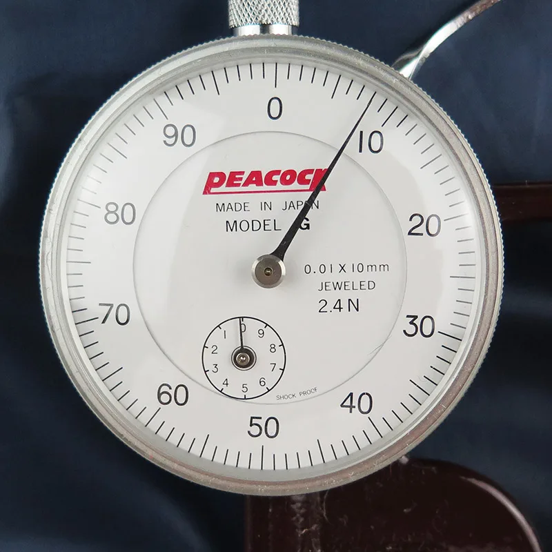 Plain weave nylon coated fabric 20D*20D waterproof moisture-permeable down jacket windbreaker fabric