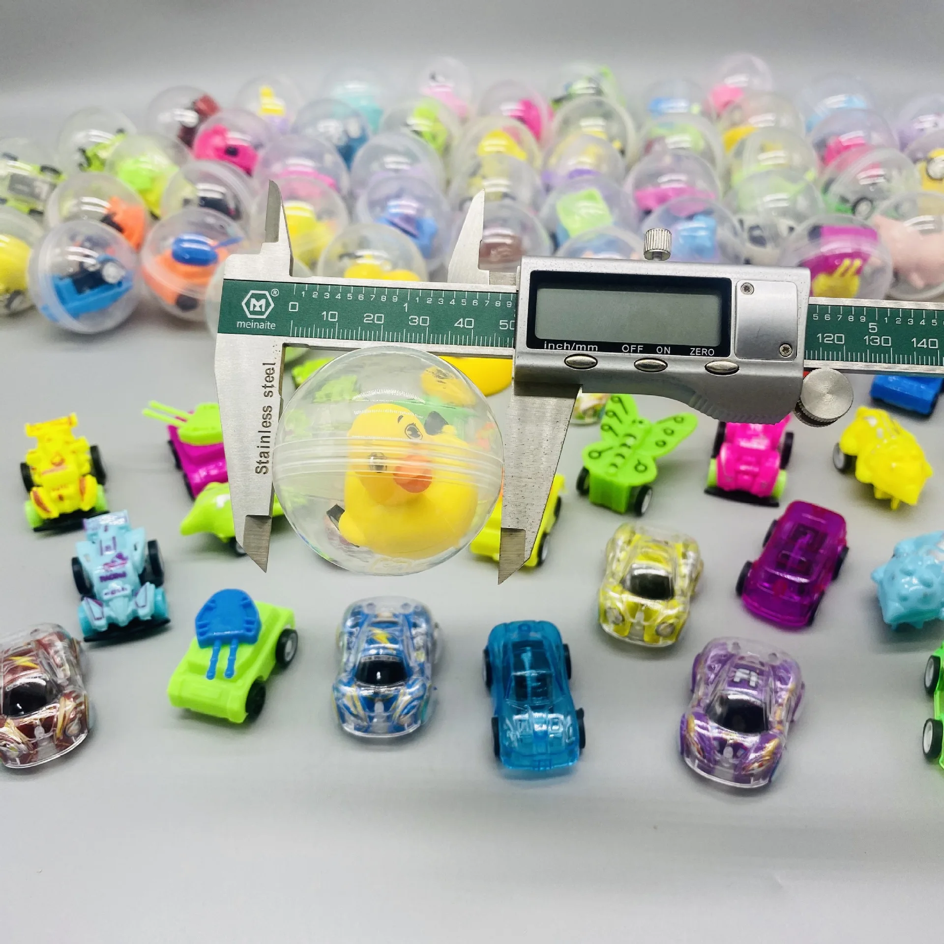 Promotional 50*50mm Surprise Egg Ball Surprise Doll Toys Gashapon Kids Toy Special Toys for Assortment for Birthday Party Favors