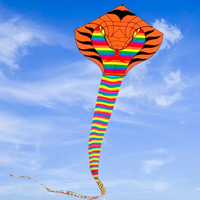 Made in china Customized  Long Tail Delta Cartoon Chinese snake Animal Sport Flying Kite from Weifang