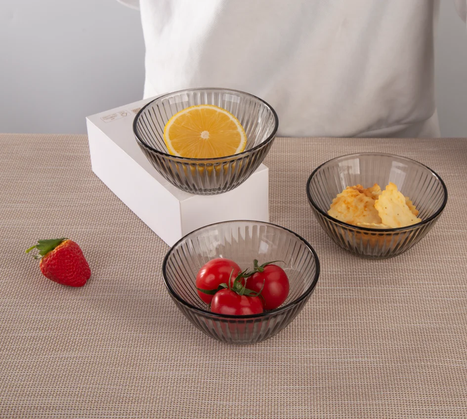 Low MOQ color spray dish plate dinner bowl tea mug water cups dinnerware set various glass dinner set