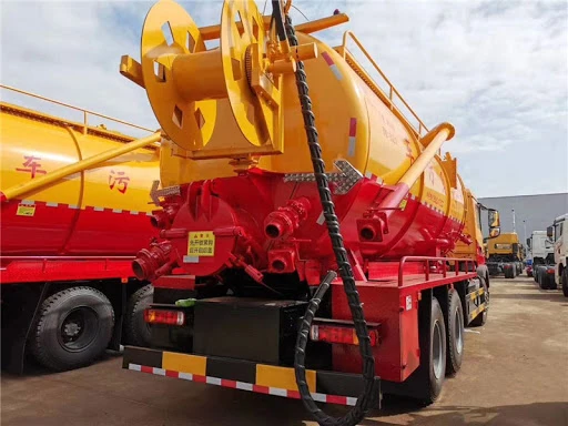 Sinotruck Howo Дизель с правым рулем 4x2