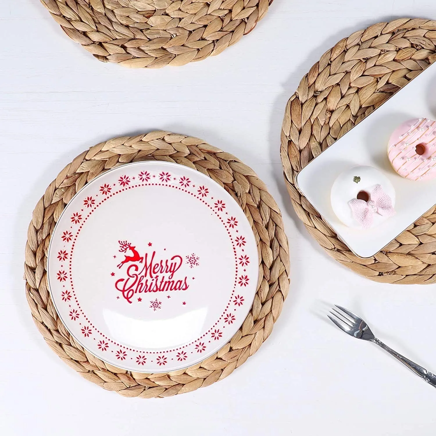 Wholesale Custom Seagrass Thick Rattan Round Non-Slip Handmade Braided Dinner Tablemat Natural Woven Water Hyacinth Placemats