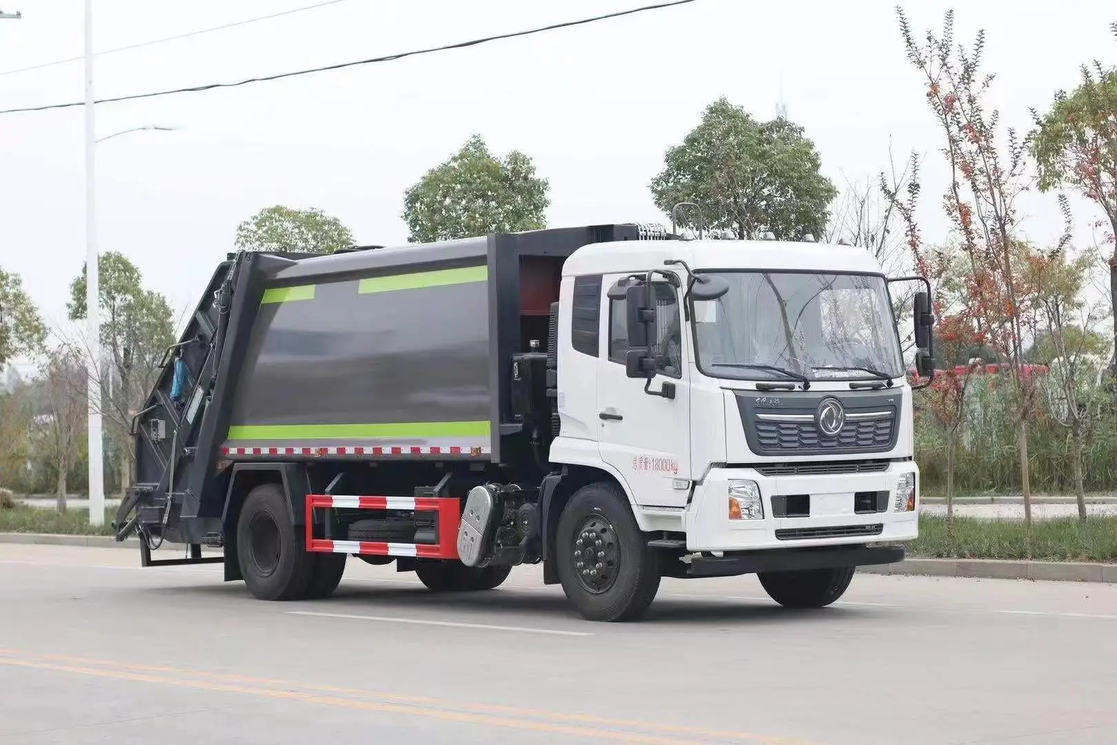 Dongfeng Q345 12 куб. М правый Привод 210 л.с. дизельный грузовик для