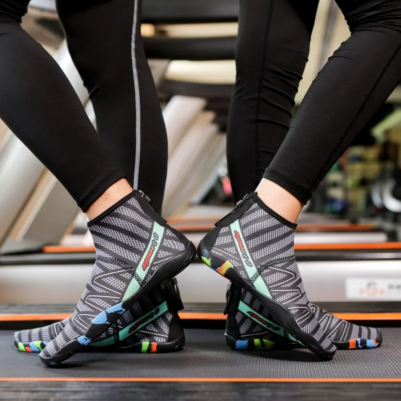 Quick Dry Non-Slip Beach Swimming New Design Yoga Fitness Zapatos De Agua Water Shoes Unisex Aqua Socks