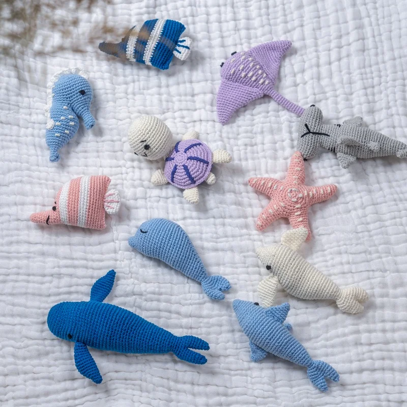 New style Wood Baby Rattle Wooden Teether Crochet seahorse Turtle doll Teething Ring Crochet Wooden Rattle for Baby Boys Girls