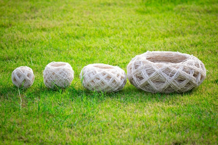 Wholesale White Thread Organic Silk Frison Kibiso Mulberry Yarn Fiber 20 22d Raw Silk