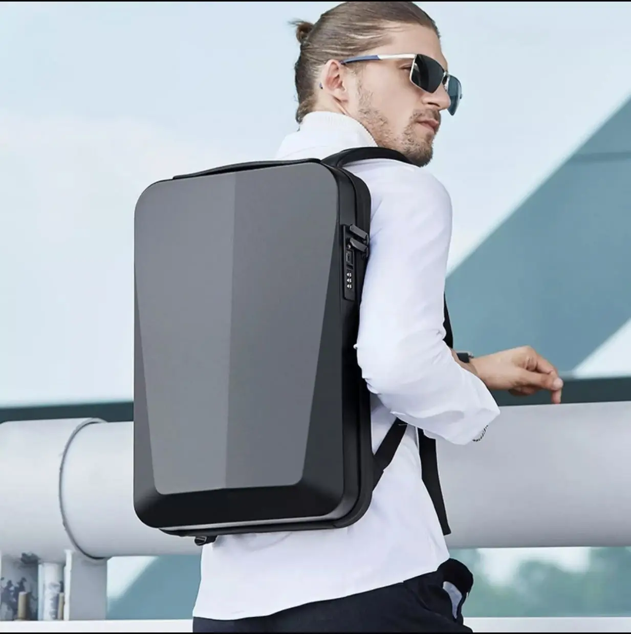 EVA Men Hard Shell Business Backpack Waterproof Anti- Theft Laptop Backpack With USB Charging Port TSA Lock