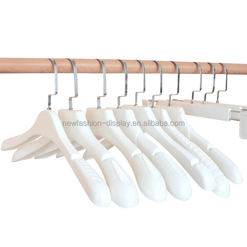 Wholesale Clothing Store Cheap Wide Shoulder Non Slip Clothes Hanger Wood Grain Clear White Plastic Hanger For Clothes