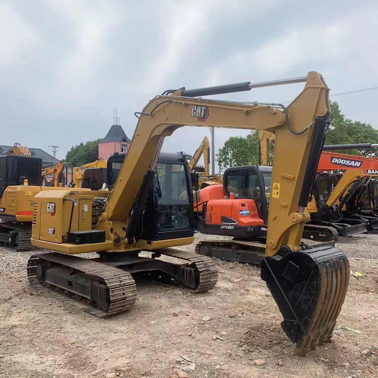 Гусеничный экскаватор caterpillar 7 тонн гусеничный cat 307 E2 тракторный