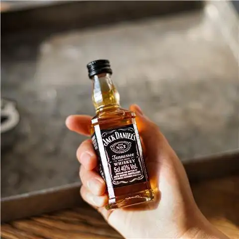 Jack Daniels Cheap Price Small Mini 50Ml Alcohol Spirit Liquor Glass Bottle 2Oz