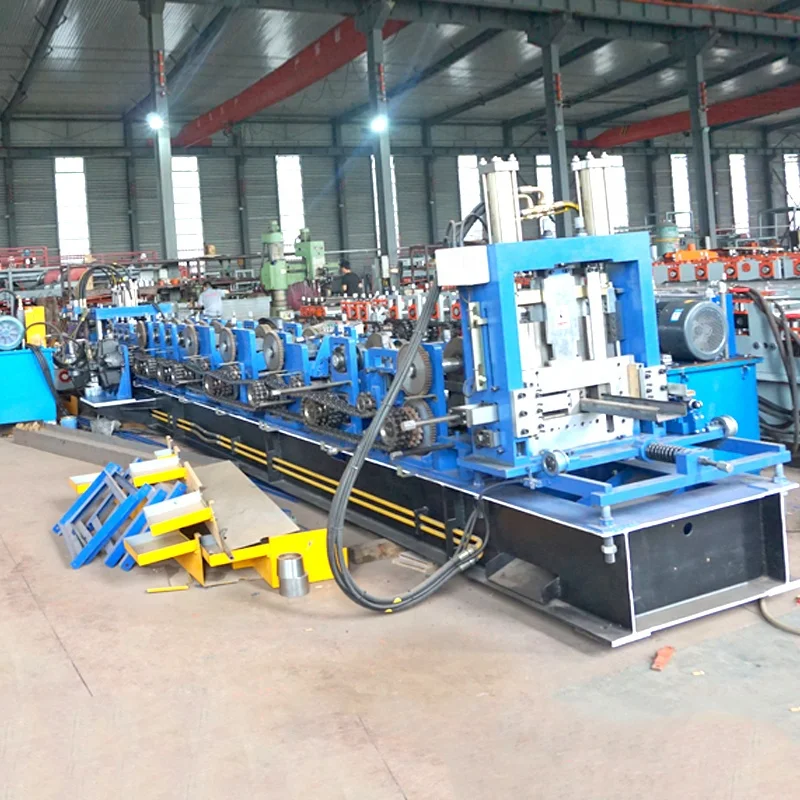 Light weight steel structure truss CZ quickly changeable interchangeable purline quick change steel purlin making machine