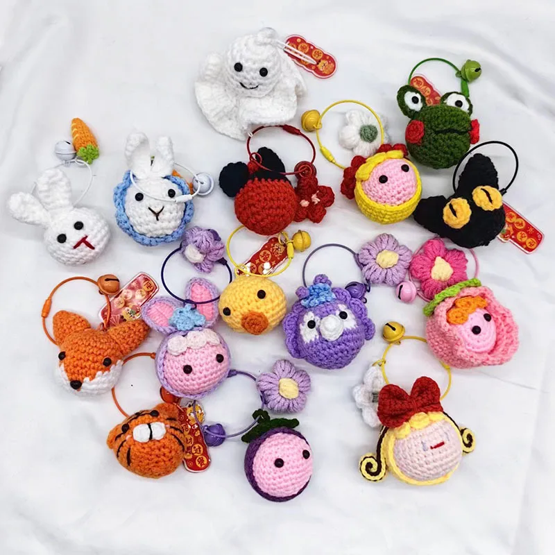 Вязаные игрушки из лисы и лягушки