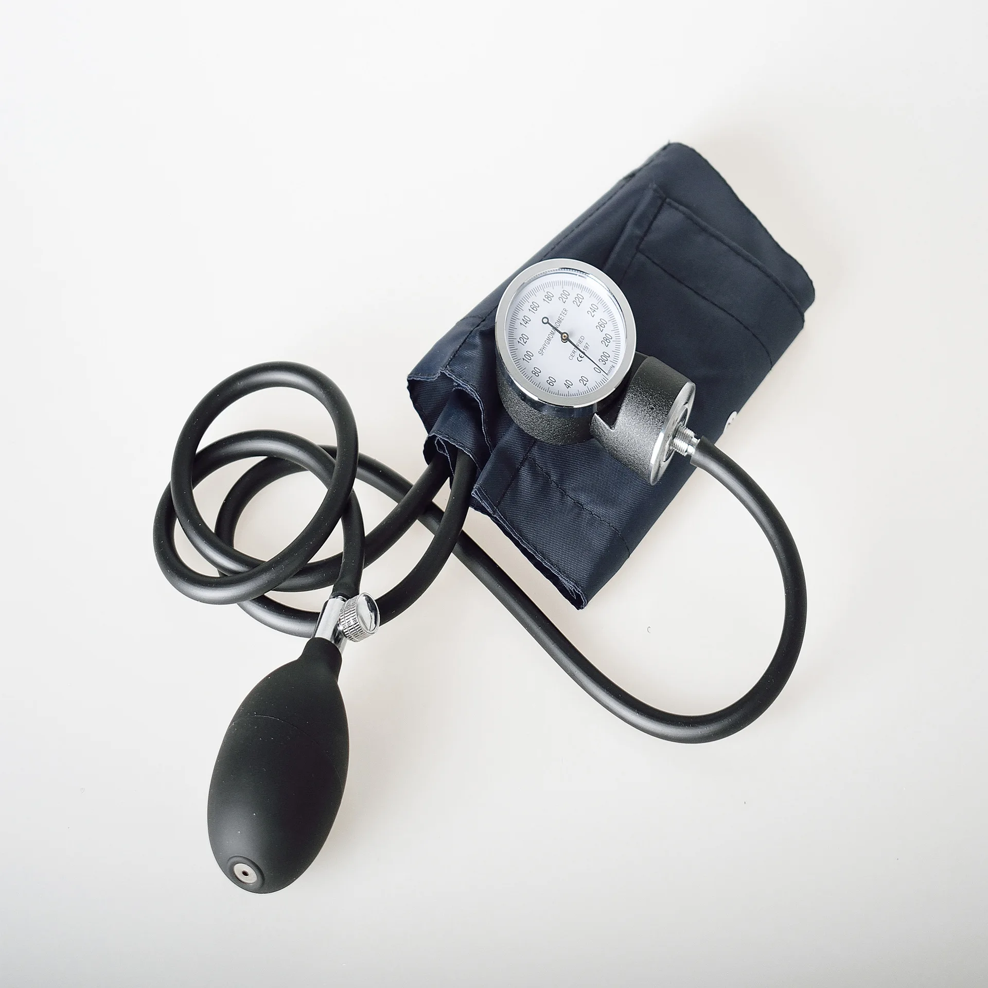 Wholesale medical aneroid sphygmomanometer blood pressure monitor manual bp meter with stethoscope