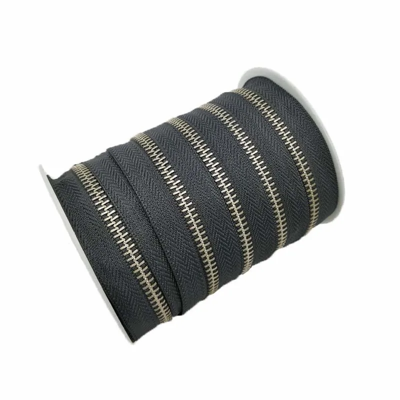 Wholesale Continuous 3# 5# 8# Long Chain Brass Metal Zipper Roll Tape