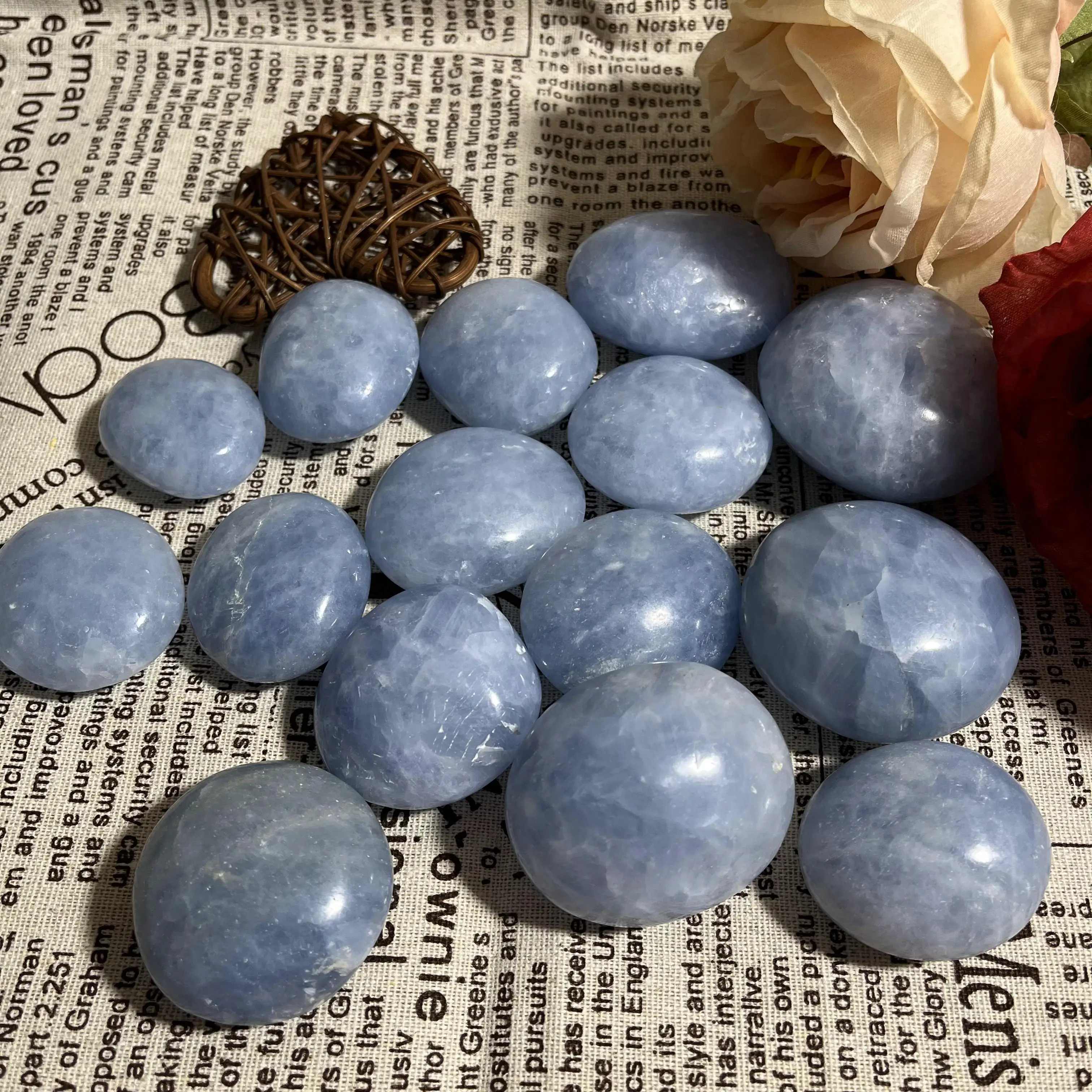 High quality natural blue calcite crystals healing palm stones celestite crystal palmstones dark blue calcite palm stone