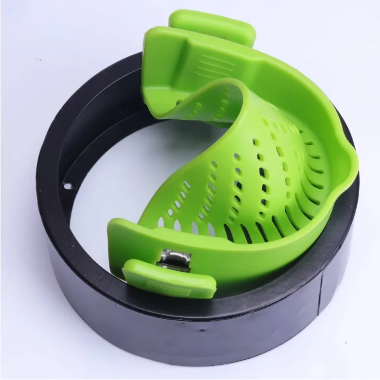 Clip On Kitchen Heat Resistant Silicone Flat Strainer For Pot