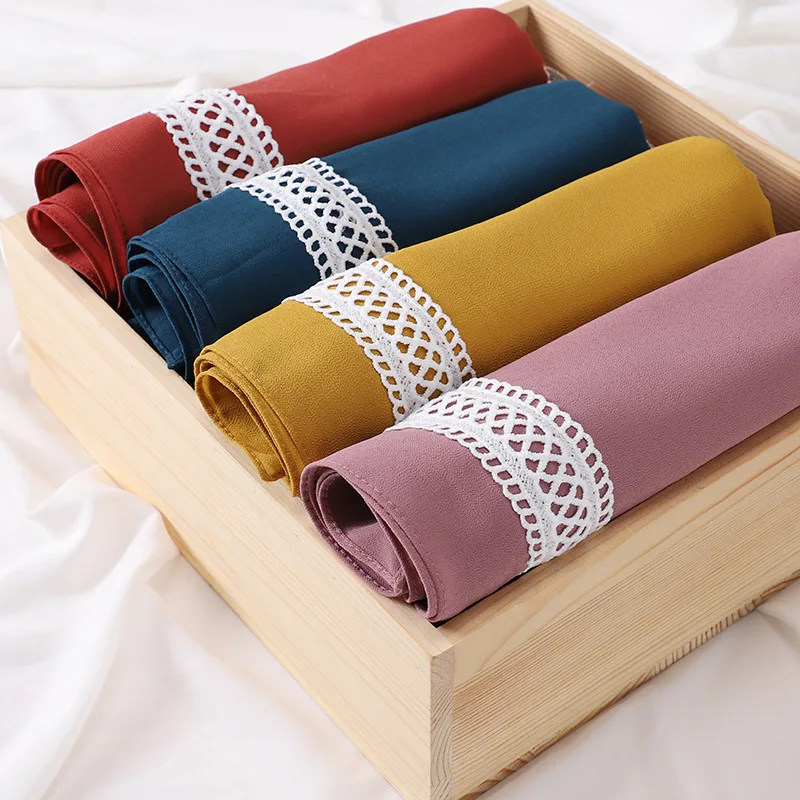 New Trendy Flower Embroidery Scarf Muslim Hijab For Women Headscarf With White Lace Edge