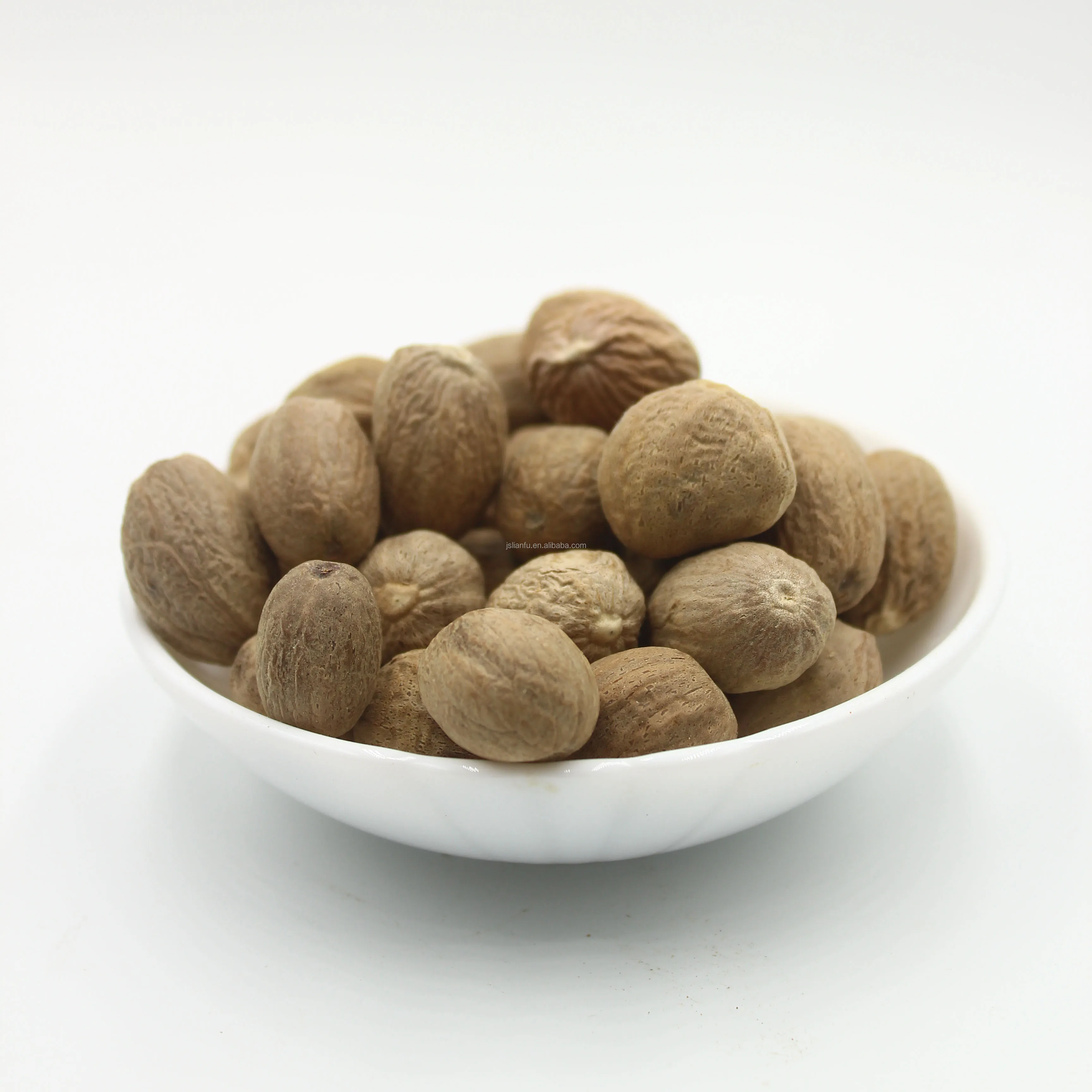 Factory Direct Supply High quality Nutmeg Natural Dried Spice Nutmeg China Export